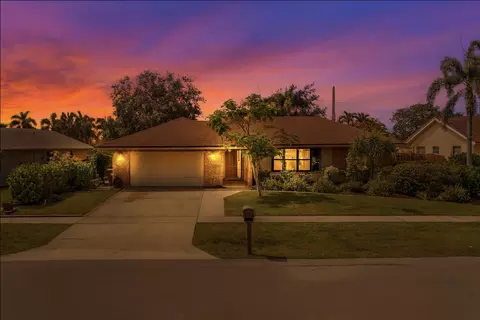 1305 Anhinga Dr, Wellington, FL 33414