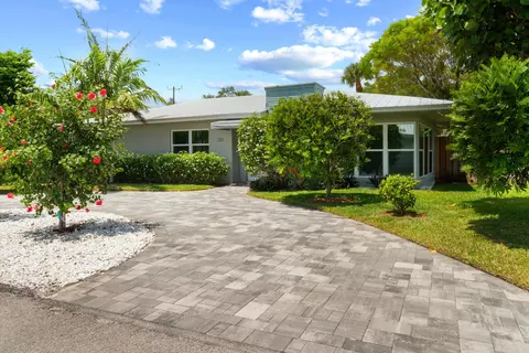 206 SE Balboa Ave, Stuart, FL 34994