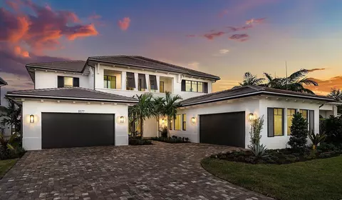 9377 Coral Isles Cir #{ 89}, Palm Beach Gardens, FL 33412