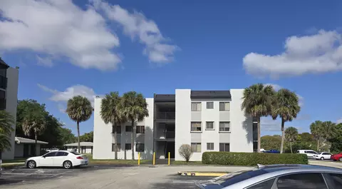 3710 N Pine Island Rd #222, Sunrise, FL 33351