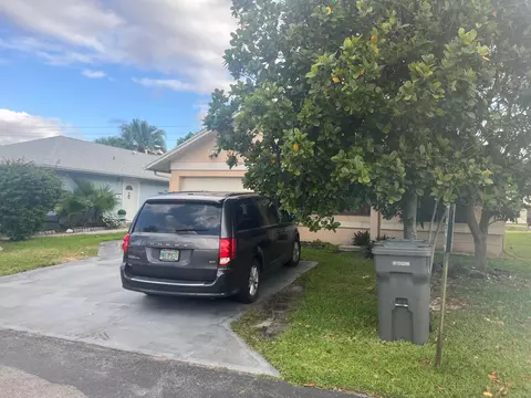 5240 Kim Ct, West Palm Beach, FL 33415