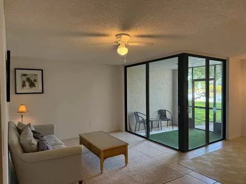 950 Lavers Cir #F109, Delray Beach, FL 33444
