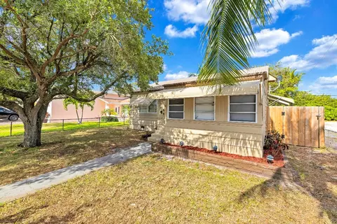 1031 N C, Lake Worth Beach, FL 33460