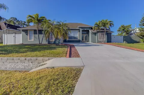 942 SW Consolata Ave, Port Saint Lucie, FL 34953