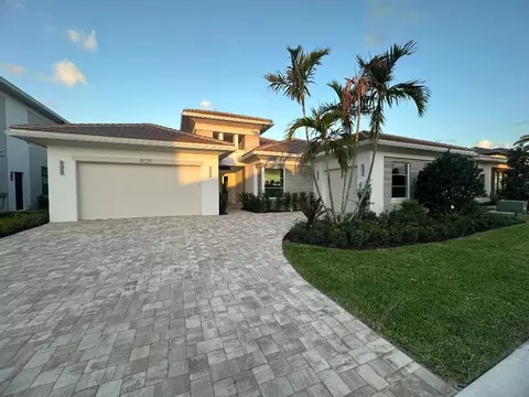 9125 Coral Isle #{ 82}, Palm Beach Gardens, FL 33412