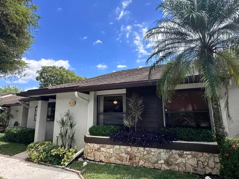 3206 Carambola Cir S, Coconut Creek, FL 33066