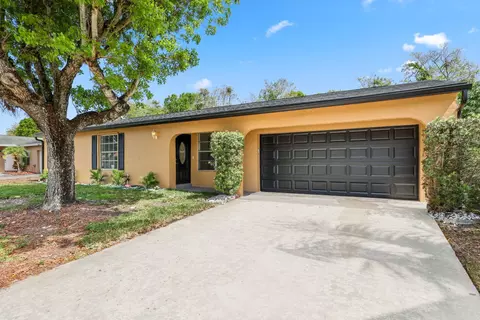 5312 Rose Marie S, Boynton Beach, FL 33472