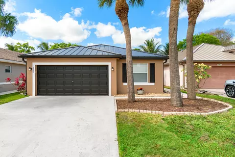 6071 Savannah Way, Lake Worth, FL 33463