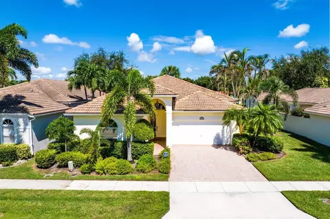 5151 Ventura Dr, Delray Beach, FL 33484