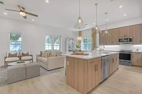 140 Water Pointe Pl #15, Jupiter, FL 33477
