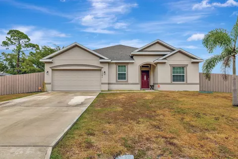 1721 SW Dove Ln, Port Saint Lucie, FL 34953