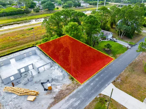 1282 Seeley NW, Palm Bay, FL 32907