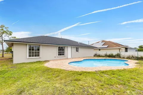 930 SW Romaine Ln, Port Saint Lucie, FL 34953