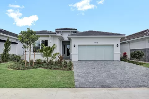 10148 Driftwood Way, Palm Beach Gardens, FL 33412