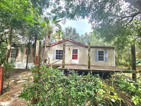 15750 NW 294 St, Okeechobee, FL 34972