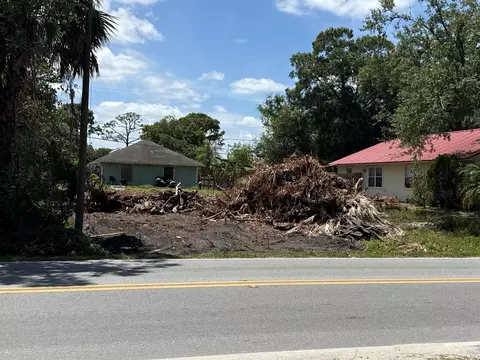 1355 20th Ave SW, Vero Beach, FL 32962