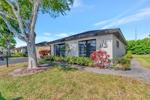 4875 Hawkwood Rd #B, Boynton Beach, FL 33436