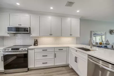 9239 SE Riverfront Ter #D, Jupiter, FL 33469