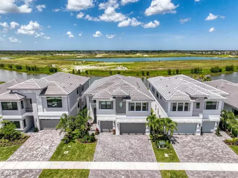 13199 Feathering Way, Palm Beach Gardens, FL 33412