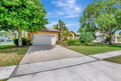 21504 Halstead, Boca Raton, FL 33428