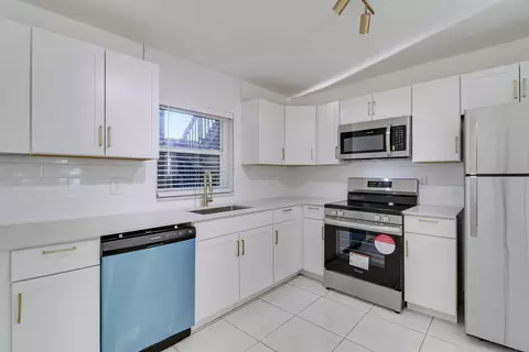 6531 SE Federal #J104, Stuart, FL 34997