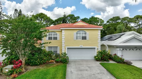2101 SW Olympic Club Ter, Palm City, FL 34990