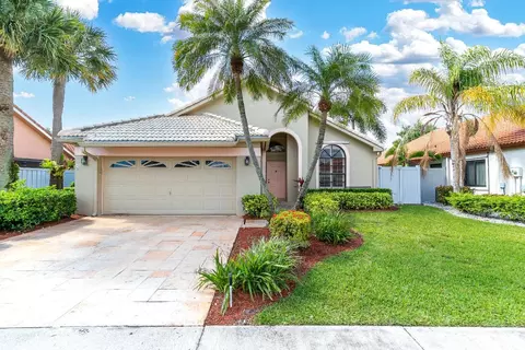 176 Executive, Boynton Beach, FL 33436