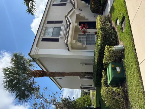 4930 Palmbrooke Cir #4930, West Palm Beach, FL 33417