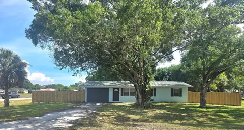 1001 NW 7 St, Okeechobee, FL 34972