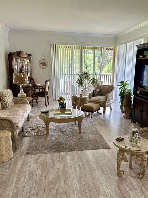 11811 Avenue Of The Pga #1-2D, Palm Beach Gardens, FL 33418