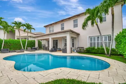 8679 Cobblestone Point Cir, Boynton Beach, FL 33472