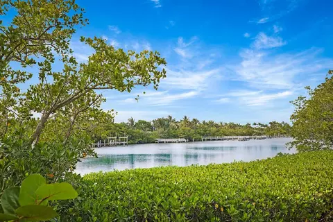 3605 S Ocean #124, South Palm Beach, FL 33480