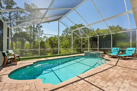 3985 NW Deer Oak Dr, Jensen Beach, FL 34957