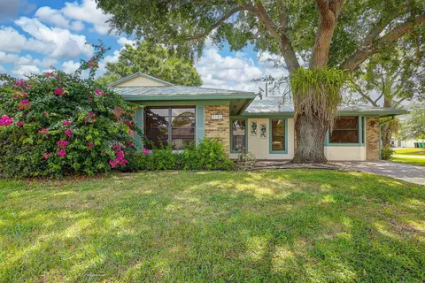 1791 SW Boeing St, Port Saint Lucie, FL 34953