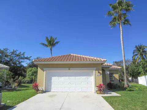 4513 SW 13th, Deerfield Beach, FL 33442