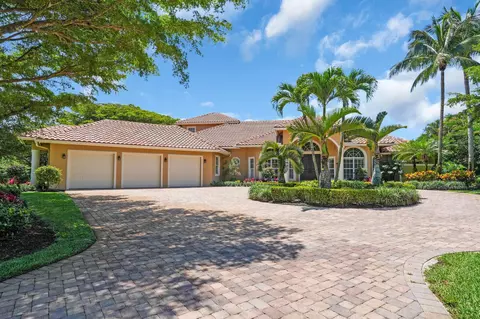 8380 Woodsmuir Dr, West Palm Beach, FL 33412