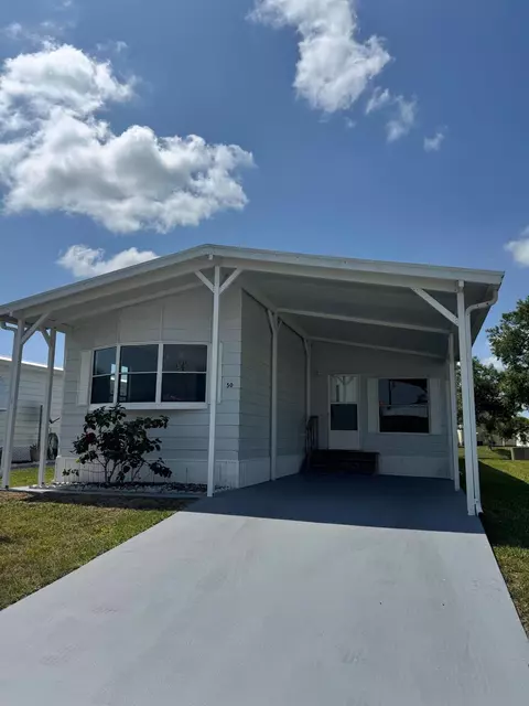 50 Ipanema Way, Fort Pierce, FL 34951