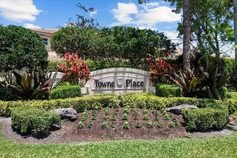 13792 Creston Pl, Wellington, FL 33414