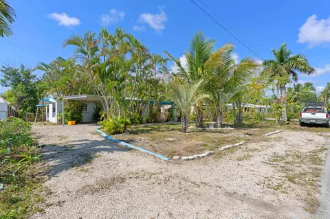 310 SW 2nd St, Boca Raton, FL 33432
