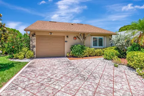 1420 NW 27th Ave, Delray Beach, FL 33445
