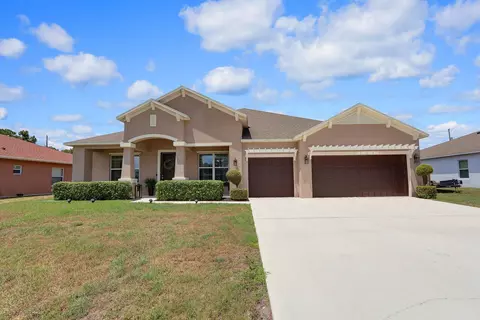 4052 SW Mccandless St, Port Saint Lucie, FL 34953