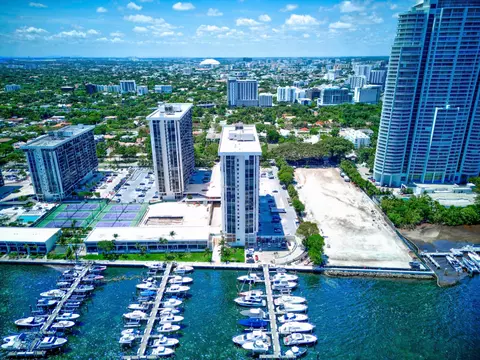 1865 Brickell #A611, Miami, FL 33129