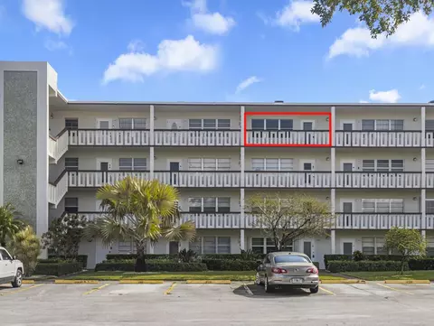 424 Southampton B #424, West Palm Beach, FL 33417