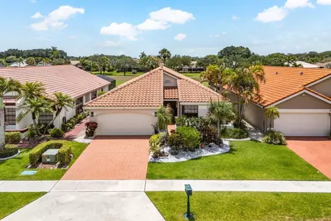 10784 White Aspen Ln, Boca Raton, FL 33428