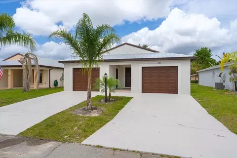 15 Florida Way, Port Saint Lucie, FL 34952