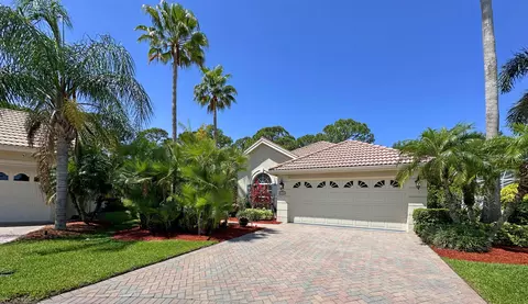 715 SW Tillbo Cv, Port Saint Lucie, FL 34986