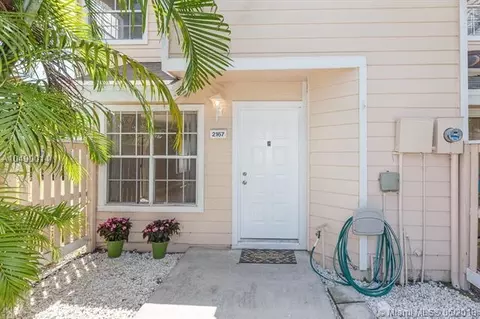 2167 Champions Way, North Lauderdale, FL 33068