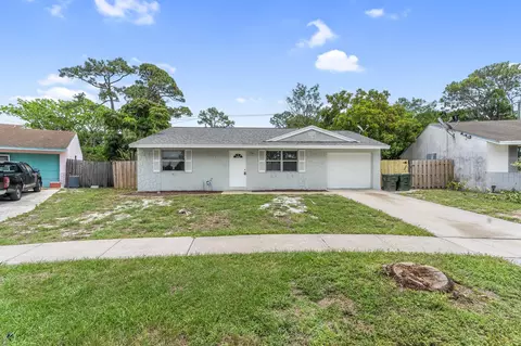 4404 Nicia Way, Greenacres, FL 33463