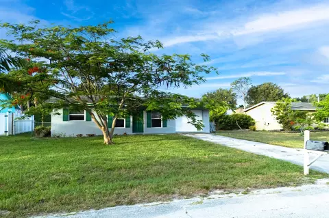 1144 NE Crown Ter, Jensen Beach, FL 34957