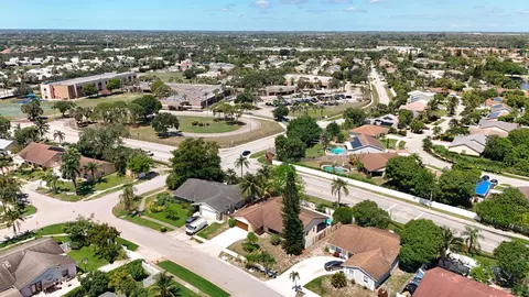 5701 Autumn Rdg, Lake Worth, FL 33463